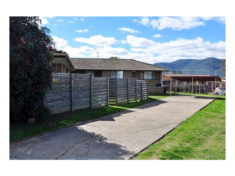 3/4 Woodstock Street, Tamworth NSW 2340