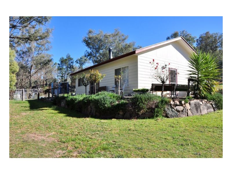302 Moonbi Gap Road, Moonbi NSW 2353