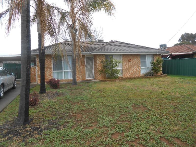 47 Flinders St, Tamworth NSW 2340