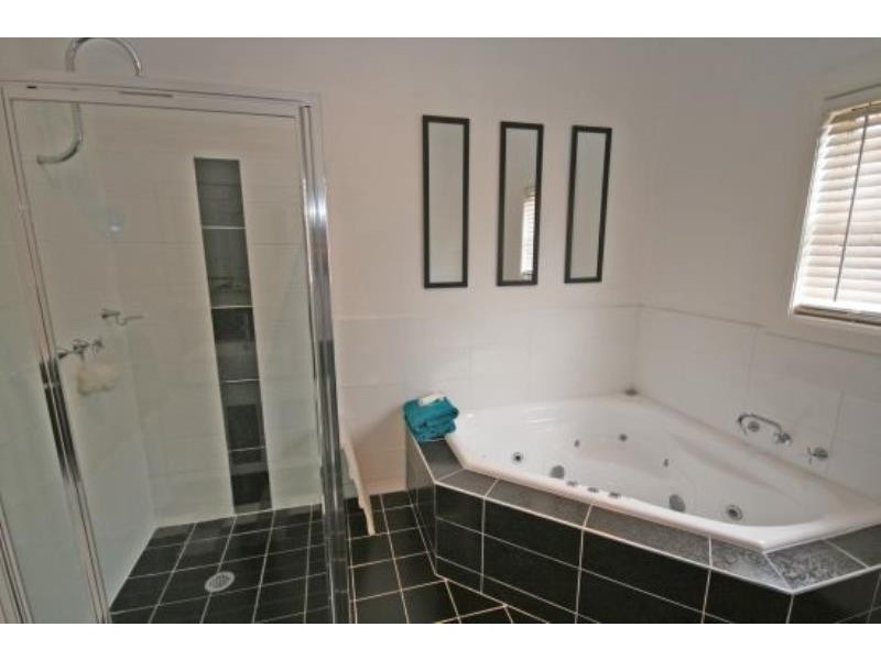 92 Crown Street, Tamworth NSW 2340