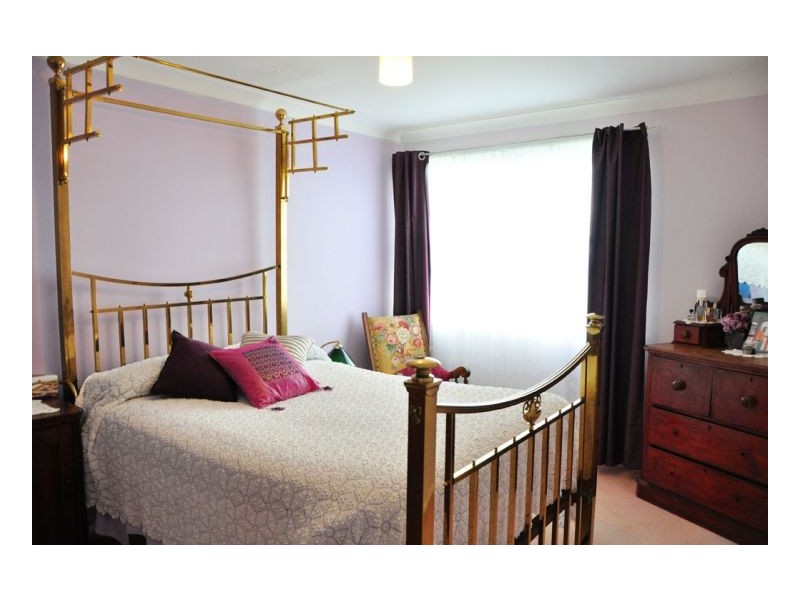 208 Manilla Road, Tamworth NSW 2340