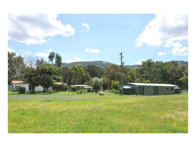 810 Moonbi Gap Road, Moore Creek NSW 2340