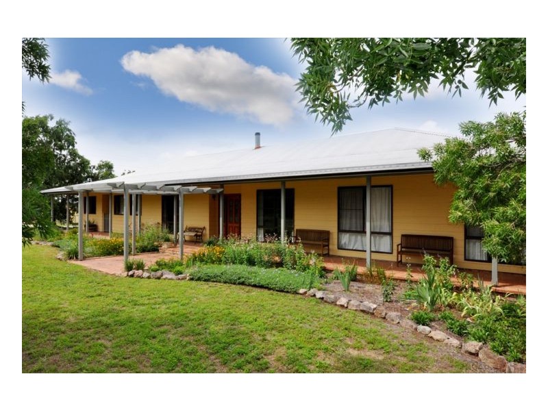 289 Tintinhull Road, Tamworth NSW 2340