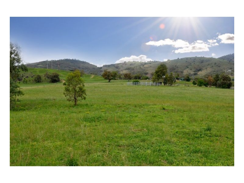 289 Tintinhull Road, Tamworth NSW 2340