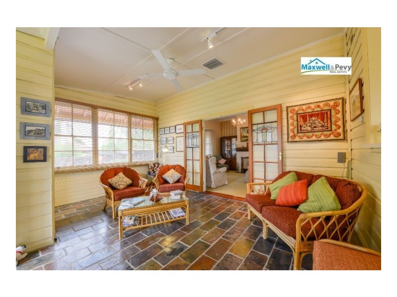 163 Upper Street, Tamworth NSW 2340