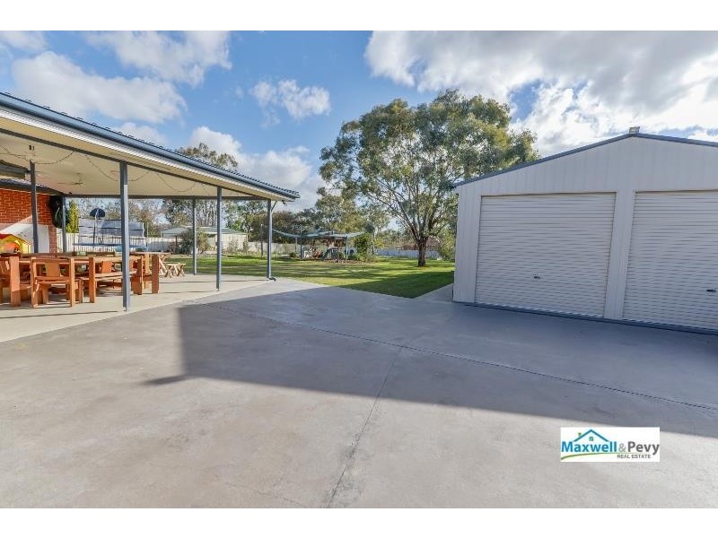 5 Narran Place, Tamworth NSW 2340
