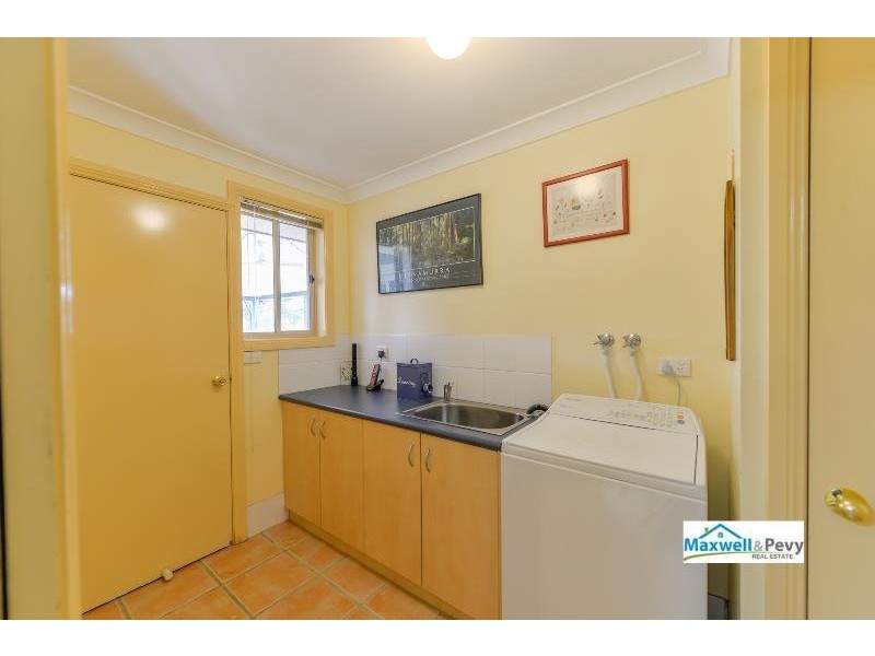 5 Narran Place, Tamworth NSW 2340