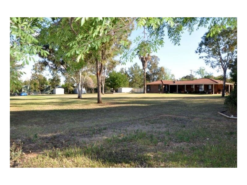 17 Kingswood Drive, Kingswood NSW 2340