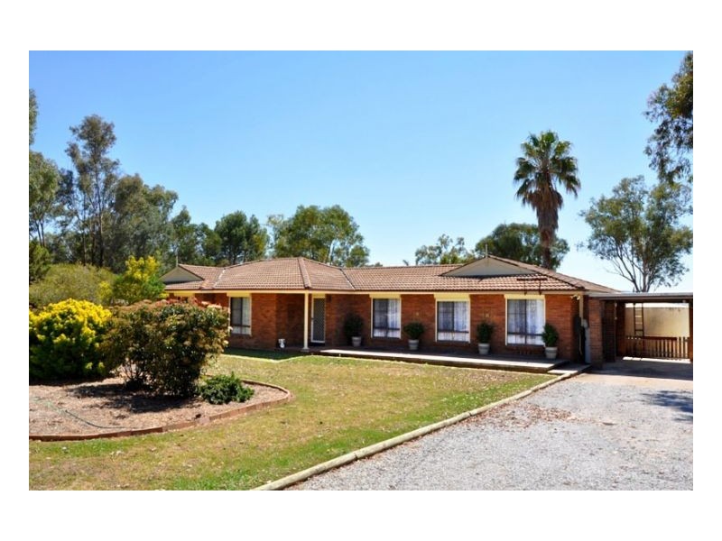 17 Kingswood Drive, Kingswood NSW 2340