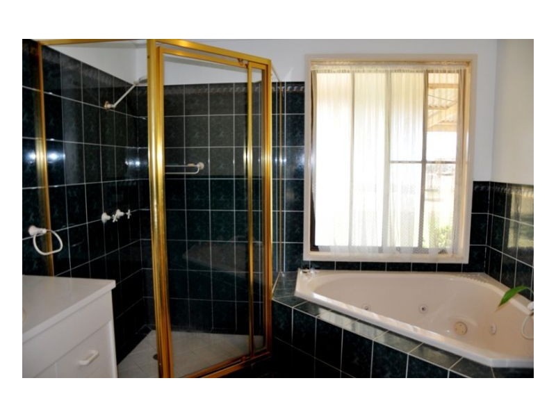 17 Kingswood Drive, Kingswood NSW 2340