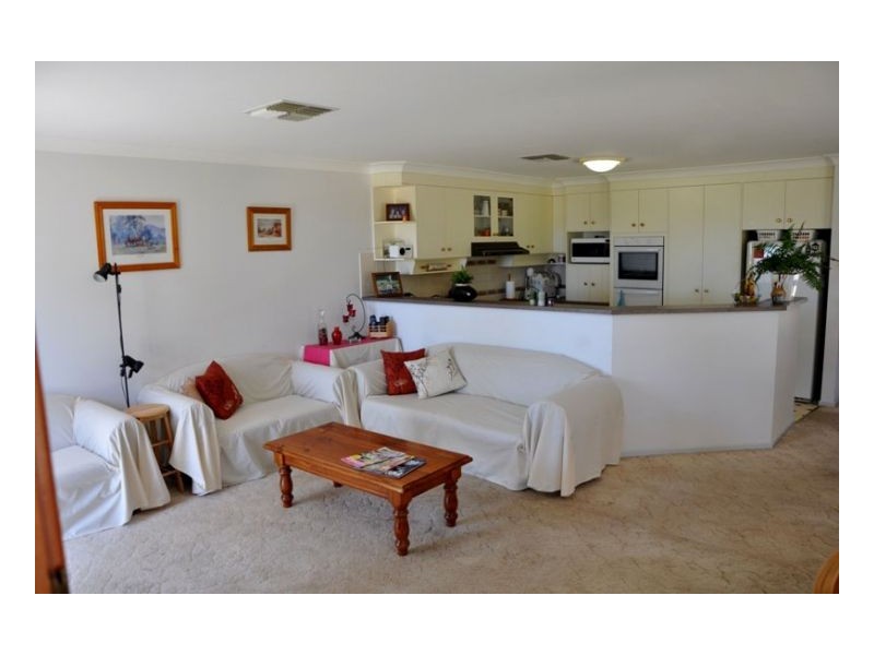 17 Kingswood Drive, Kingswood NSW 2340