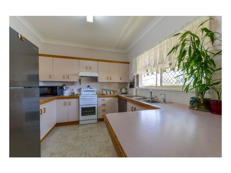 3/4 Gunn Place, Tamworth NSW 2340