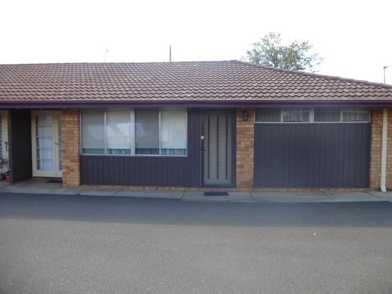 6/9-13 Diane Street, Tamworth NSW 2340