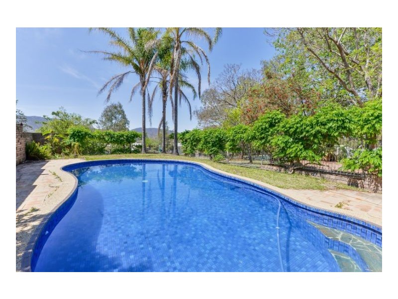 10 Myrene Avenue, Tamworth NSW 2340