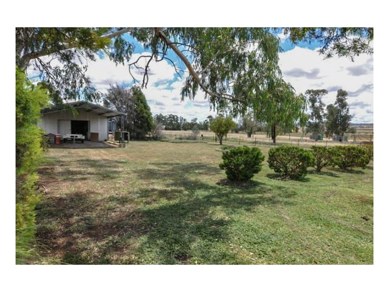 15 Rokeby Street, Somerton NSW 2340