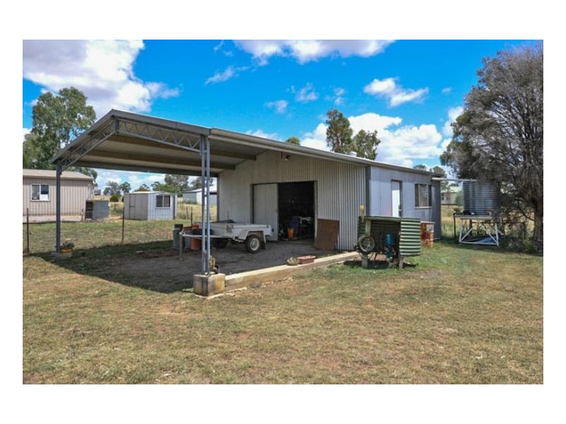 15 Rokeby Street, Somerton NSW 2340