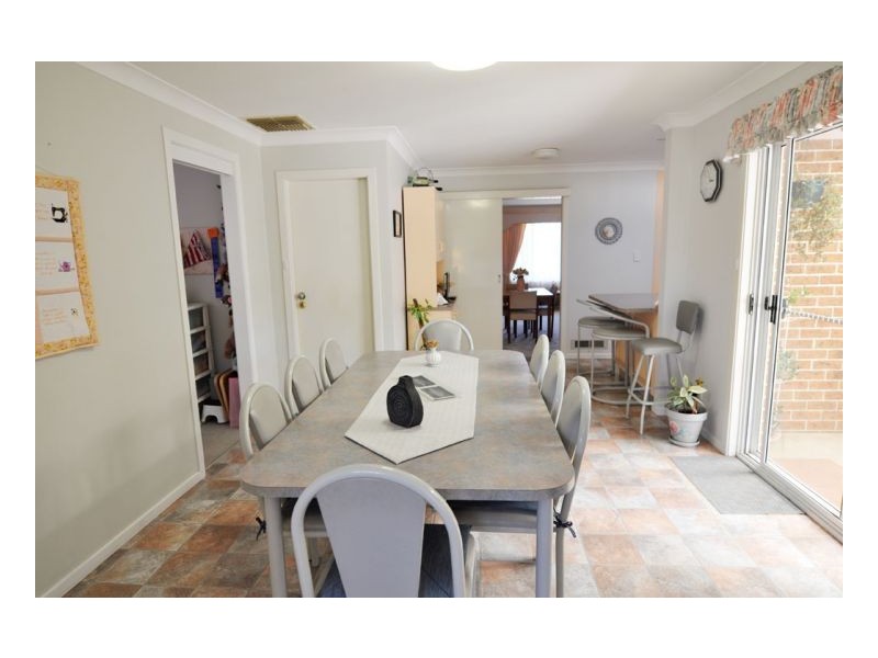 7 Banjos Circuit, Tamworth NSW 2340