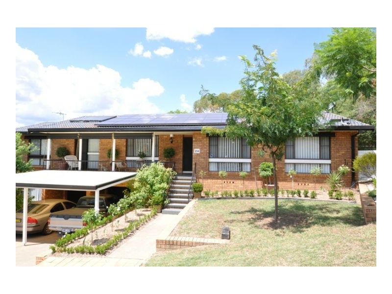 2A Myrene Avenue, Tamworth NSW 2340