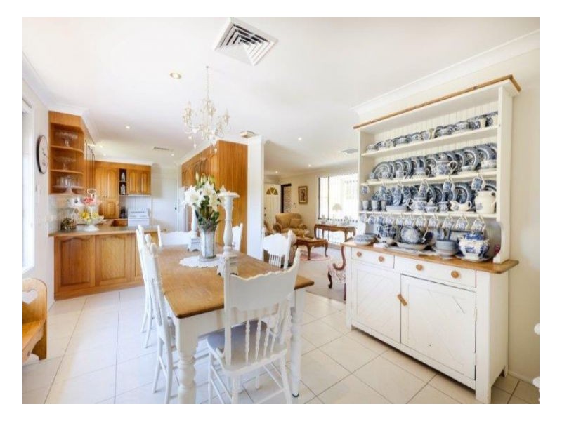 2A Myrene Avenue, Tamworth NSW 2340