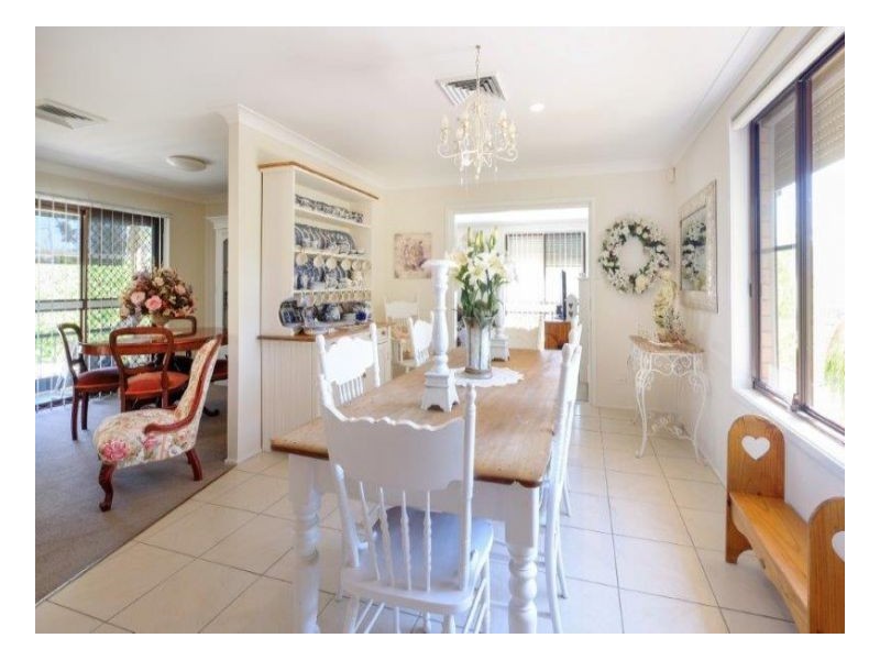 2A Myrene Avenue, Tamworth NSW 2340