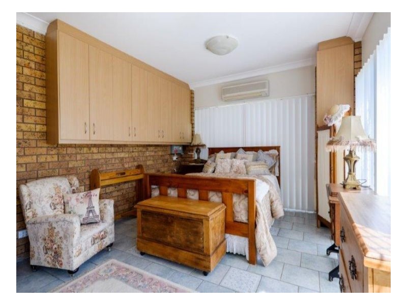 2A Myrene Avenue, Tamworth NSW 2340