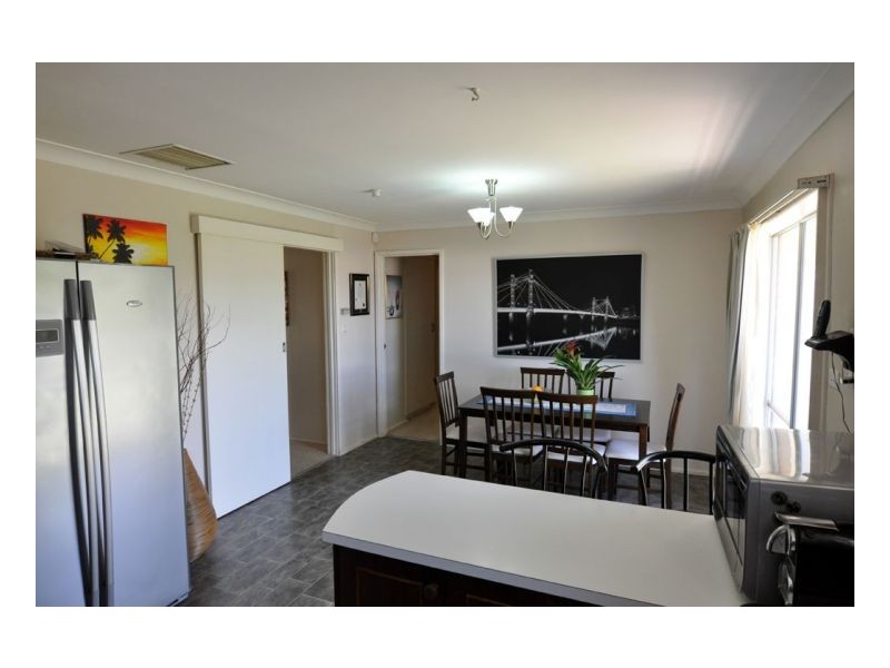 137 Hillvue Road, Tamworth NSW 2340