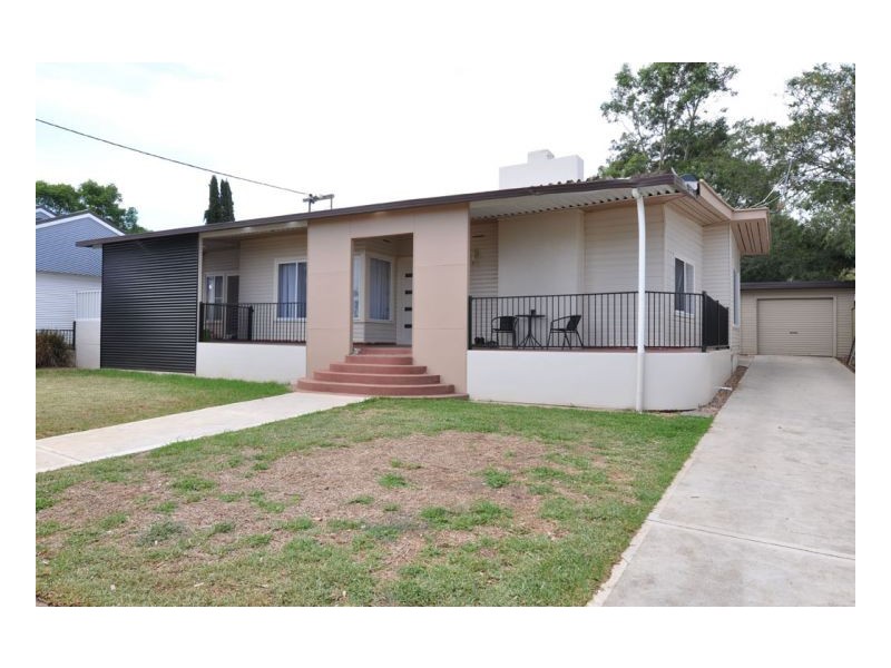 13 Patrick Street, Tamworth NSW 2340