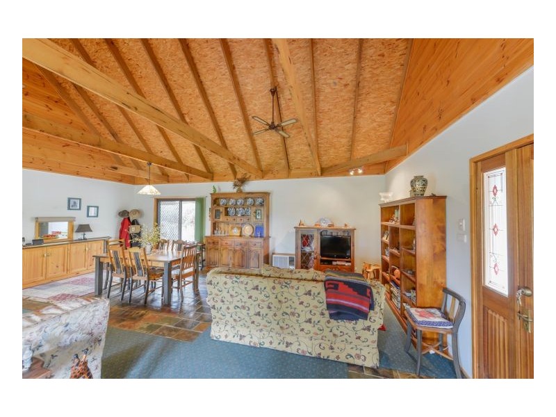 247 Eloura Road, Tamworth NSW 2340