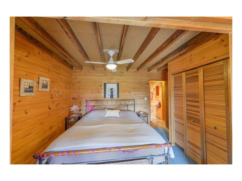 247 Eloura Road, Tamworth NSW 2340