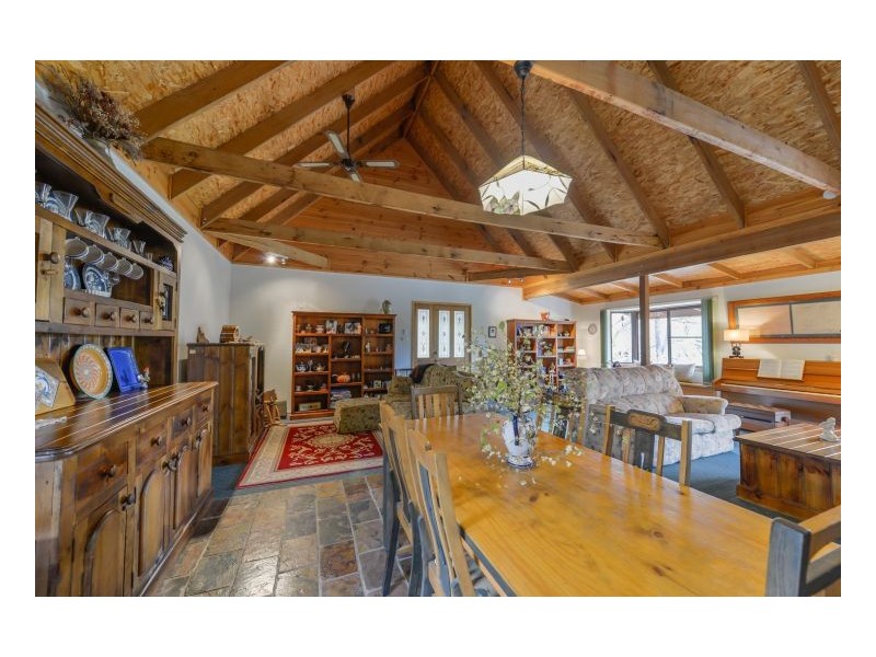 247 Eloura Road, Tamworth NSW 2340