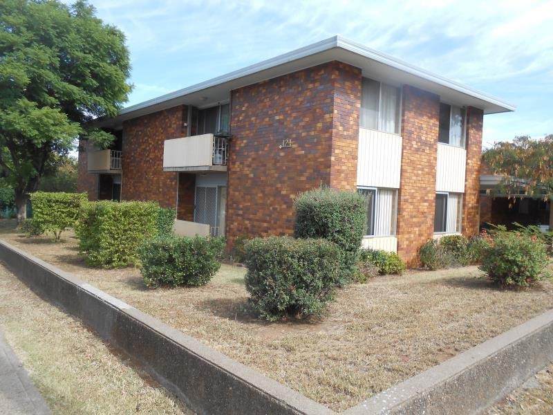 11/124 Brisbane Street, Tamworth NSW 2340