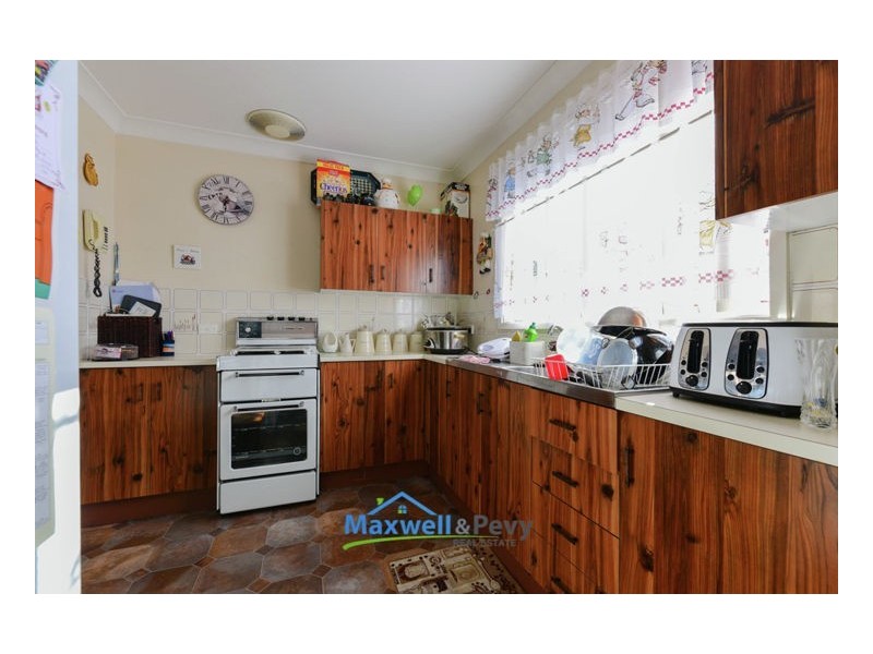 83 Denison Street, Tamworth NSW 2340