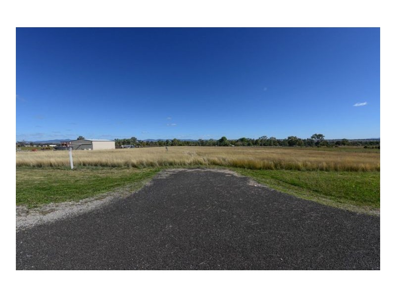 15 Manina Way, Tamworth NSW 2340