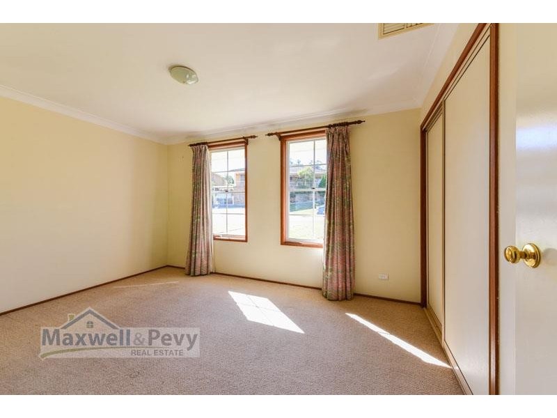 2 Wattle Close, Tamworth NSW 2340