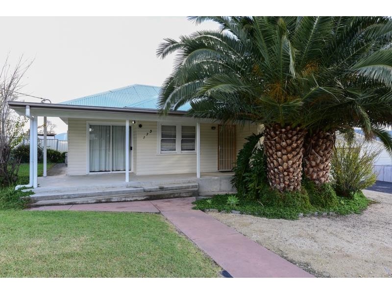 173 Johnston Street, Tamworth NSW 2340