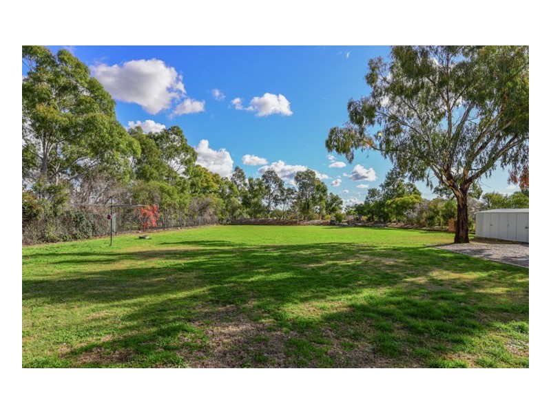 12 Coorigil Street, Tamworth NSW 2340