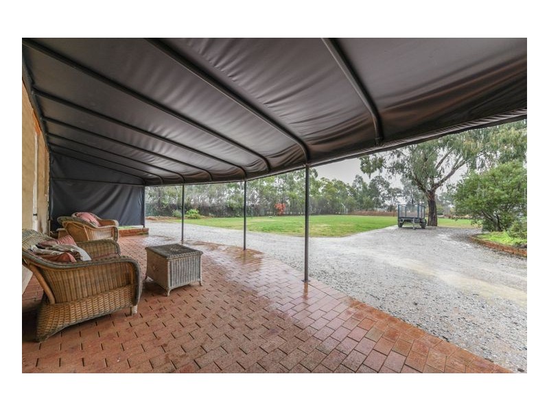 12 Coorigil Street, Tamworth NSW 2340