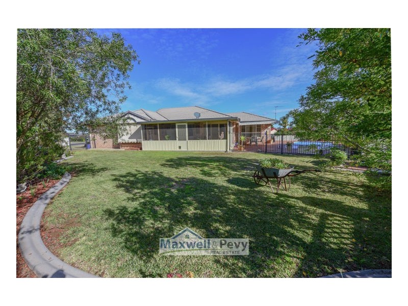 11 Mulwala Close, Tamworth NSW 2340