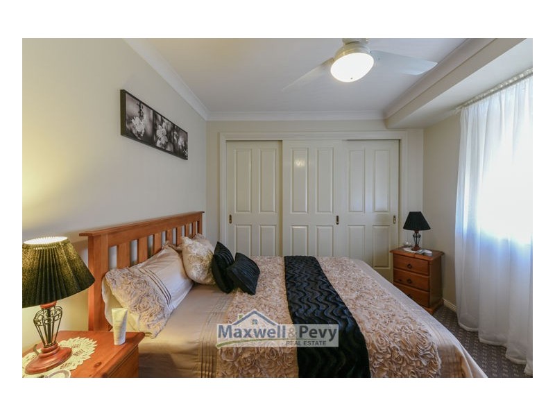 11 Mulwala Close, Tamworth NSW 2340