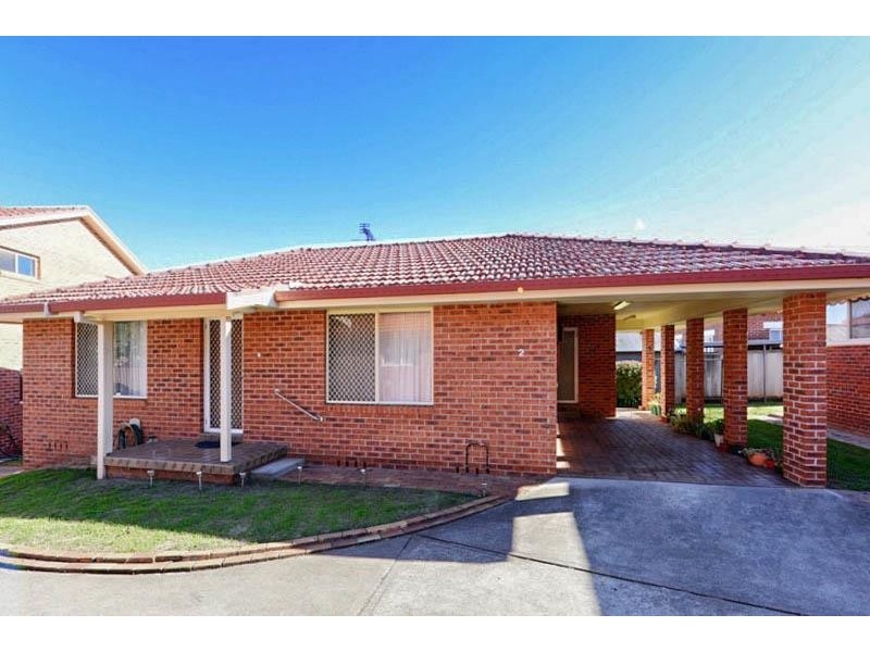 2/71 Crown Street, Tamworth NSW 2340