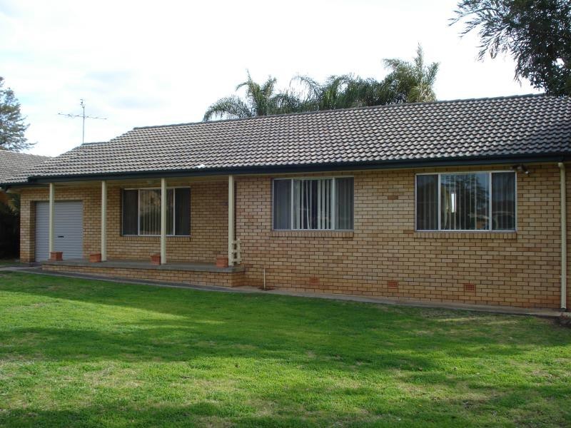 40 Arinya Street, Tamworth NSW 2340