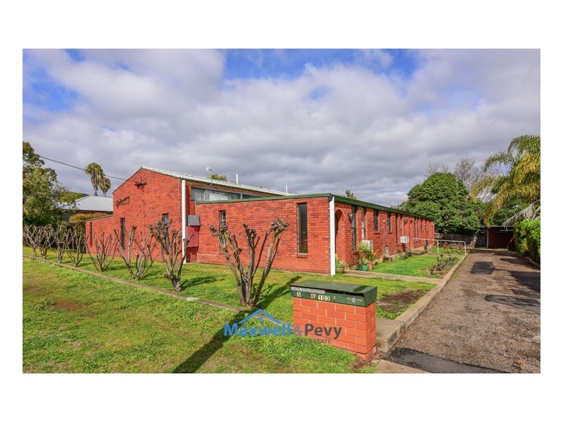 103 Piper Street, Tamworth NSW 2340