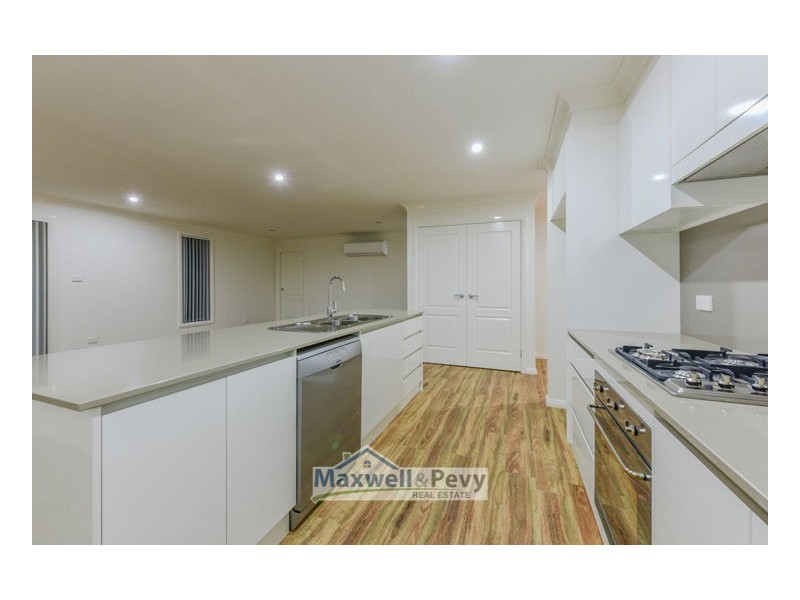 Units 1&2/28 Magpie Drive, Tamworth NSW 2340