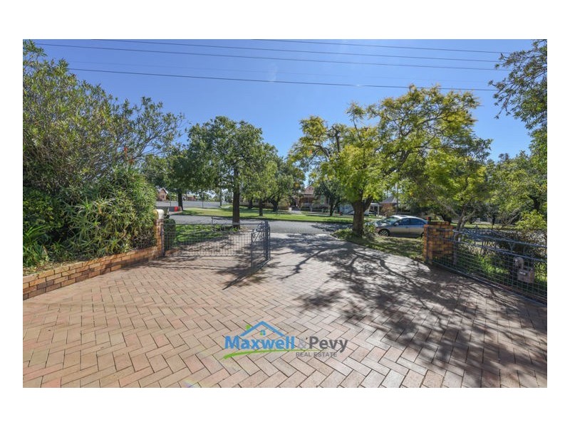 20 Gipps Street, Tamworth NSW 2340