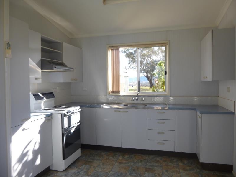 96 Kia Ora Lane, Tamworth NSW 2340