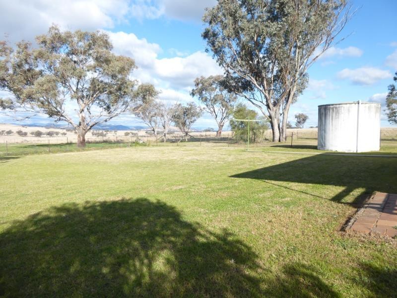 96 Kia Ora Lane, Tamworth NSW 2340