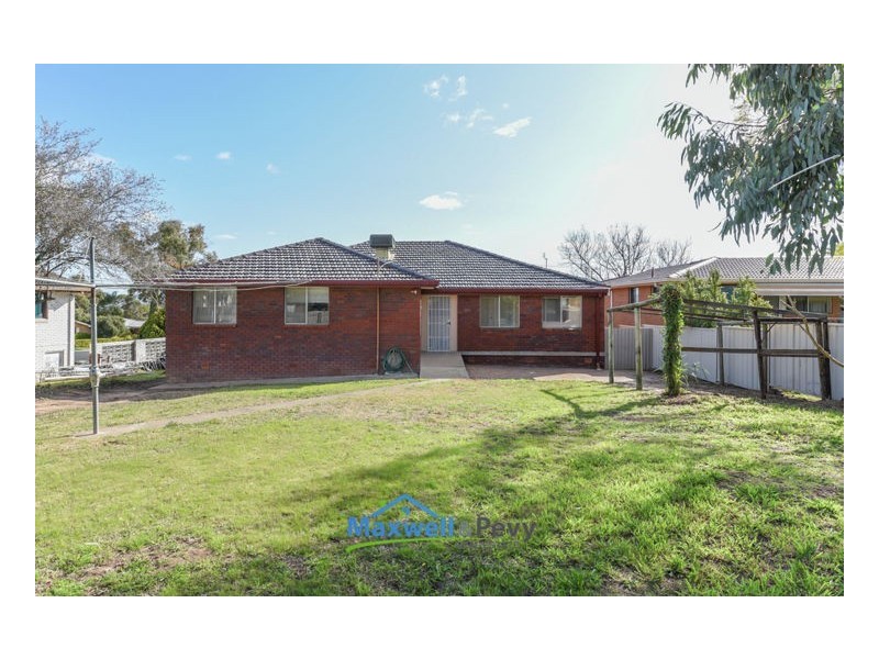 30 Minnamurra Crescent, Tamworth NSW 2340