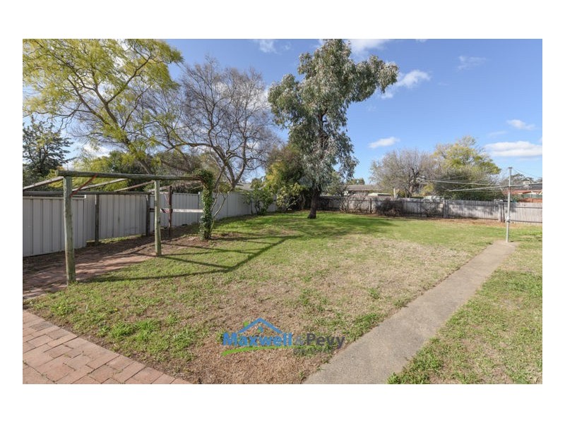 30 Minnamurra Crescent, Tamworth NSW 2340