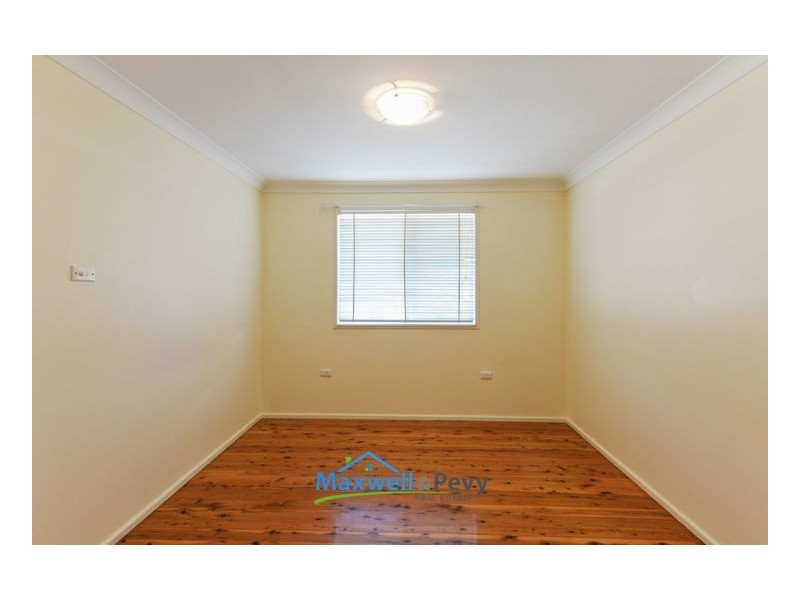 30 Minnamurra Crescent, Tamworth NSW 2340