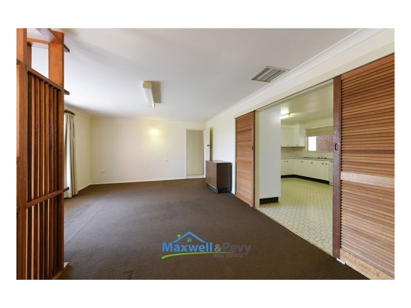 30 Minnamurra Crescent, Tamworth NSW 2340
